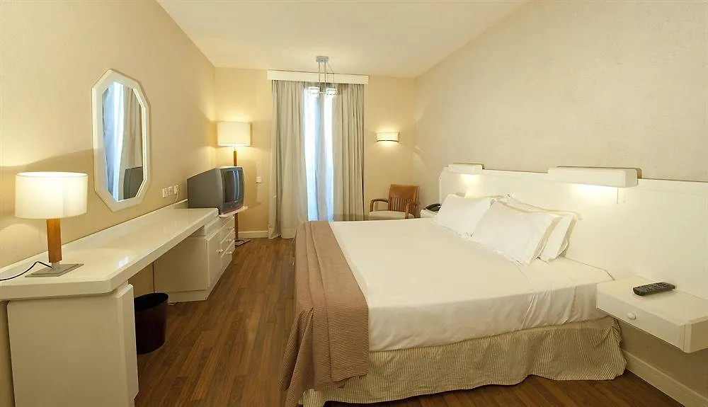 M.A. Hotel Sevilla Congresos  Séville