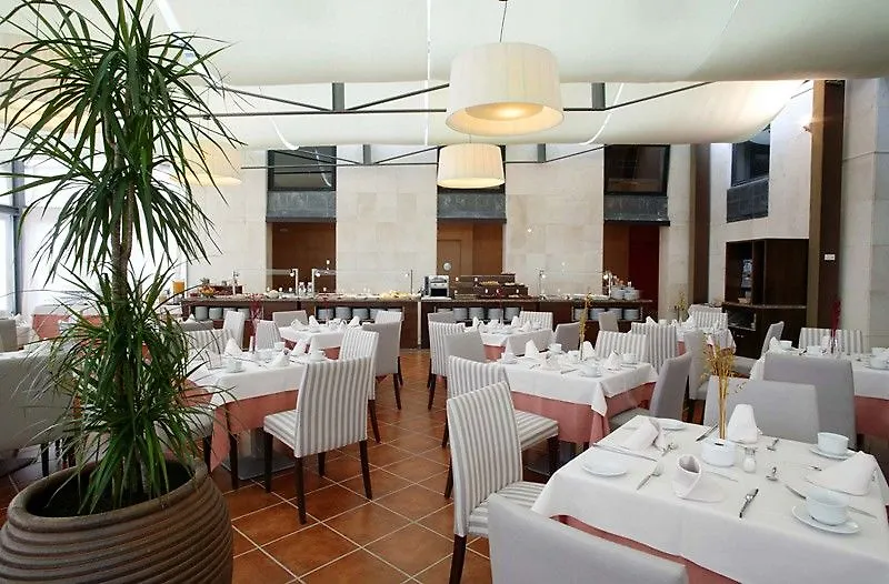 M.A. Hotel Sevilla Congresos Séville